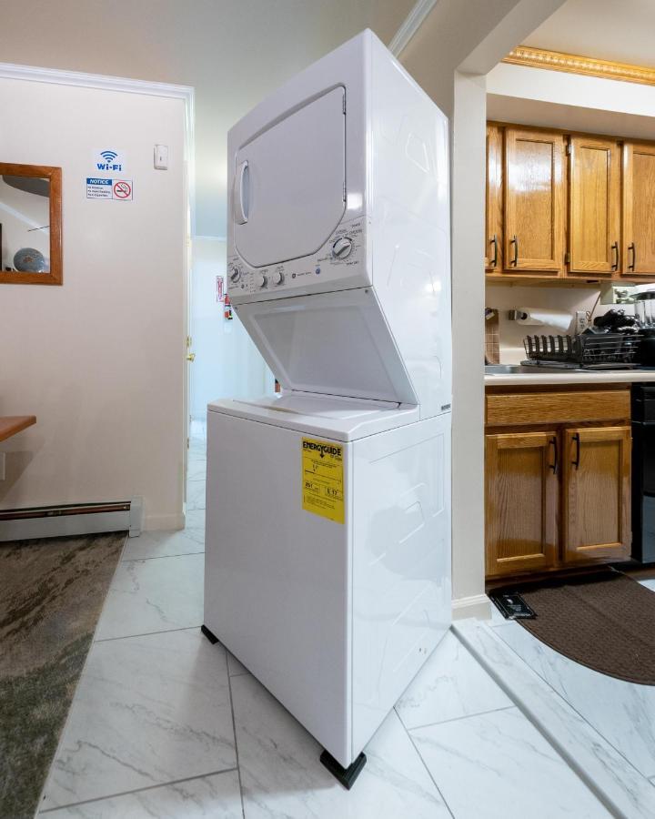 Two Bedrooms Apartment Manage And Supervise By Host Endless Features Amenities Dishwasher Washer Dryer Best Wifi Internet Services By Verizon Fios 960 Upload 960 Download Bi Monthly Free Housekeeping Services Huge 10000 Square Footage นิวยอร์ก ภายนอก รูปภาพ