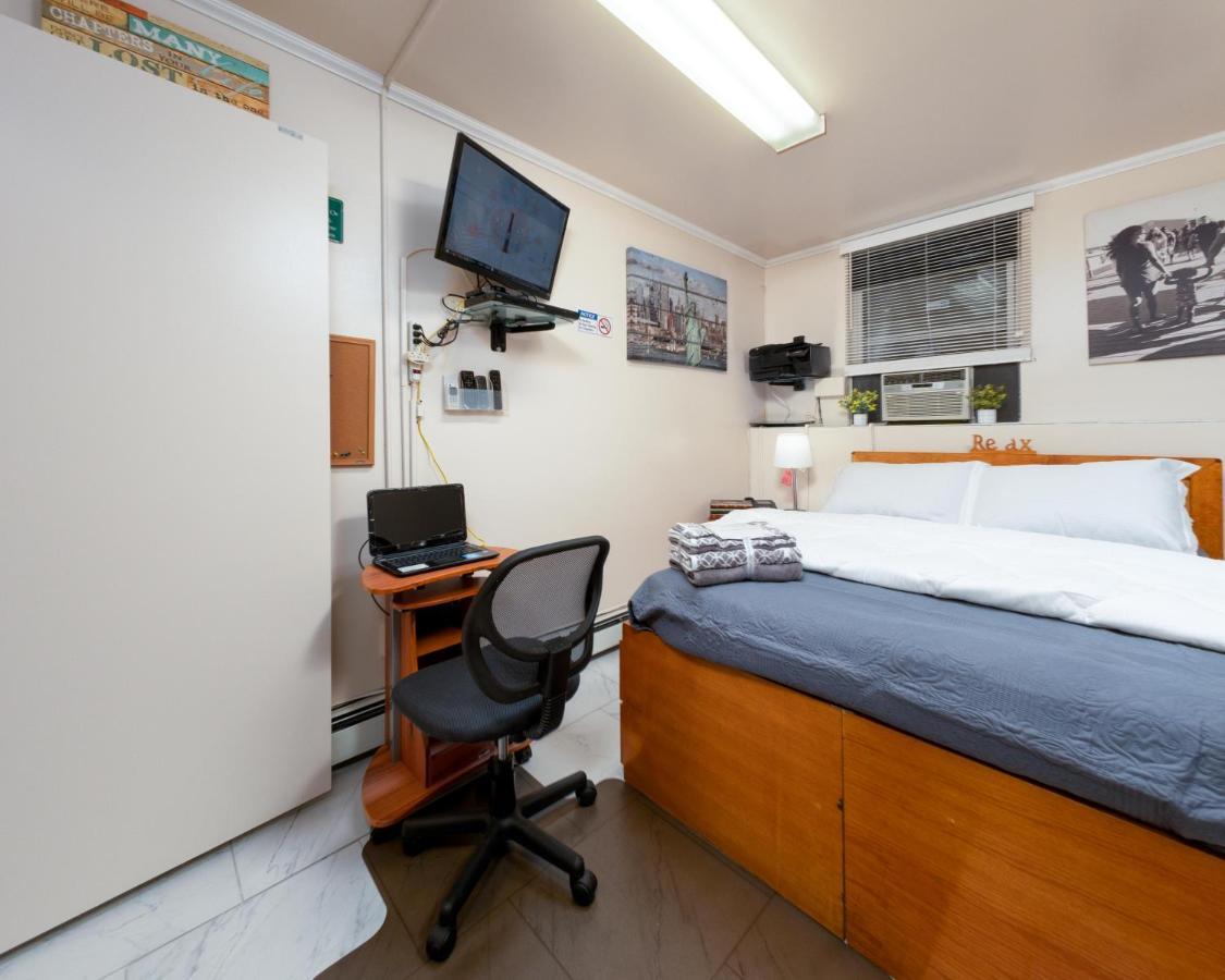 Two Bedrooms Apartment Manage And Supervise By Host Endless Features Amenities Dishwasher Washer Dryer Best Wifi Internet Services By Verizon Fios 960 Upload 960 Download Bi Monthly Free Housekeeping Services Huge 10000 Square Footage นิวยอร์ก ภายนอก รูปภาพ