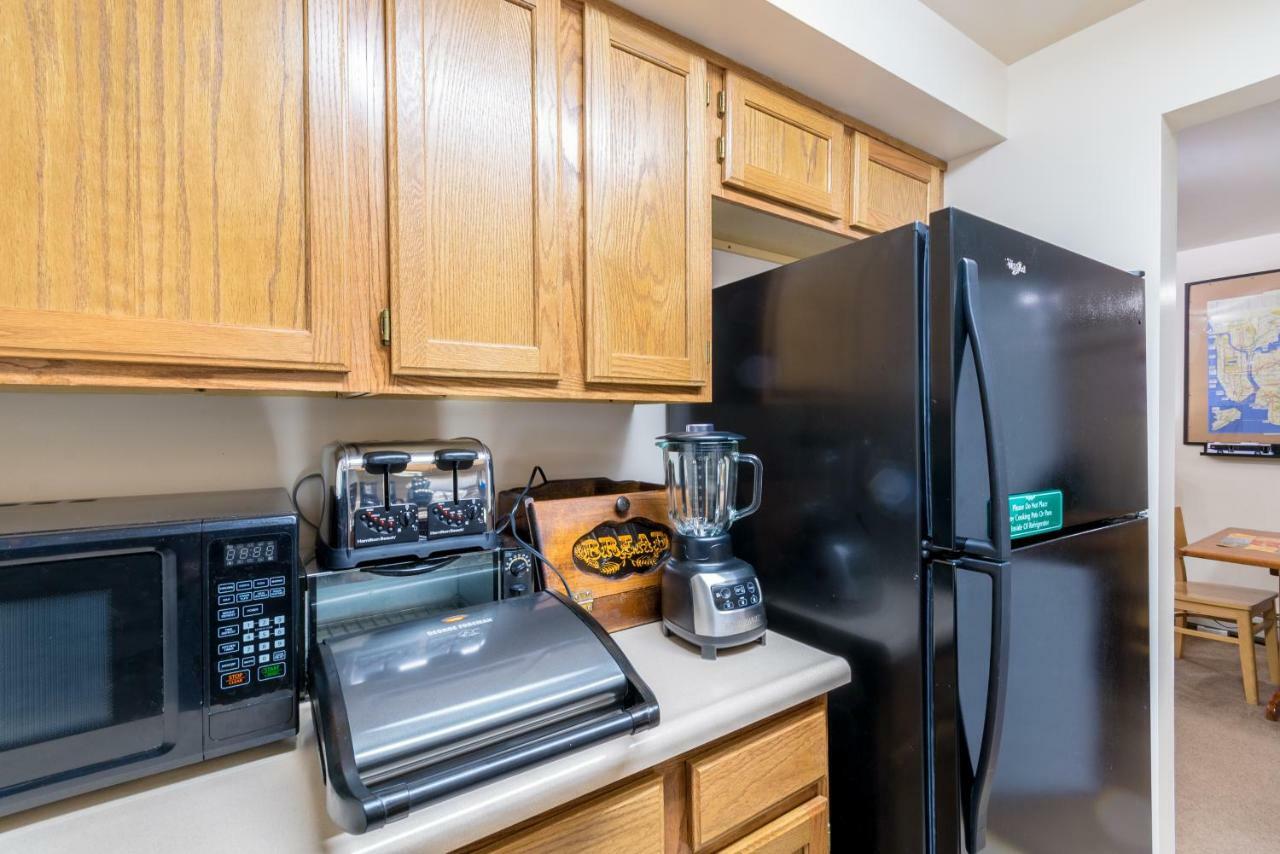 Two Bedrooms Apartment Manage And Supervise By Host Endless Features Amenities Dishwasher Washer Dryer Best Wifi Internet Services By Verizon Fios 960 Upload 960 Download Bi Monthly Free Housekeeping Services Huge 10000 Square Footage นิวยอร์ก ภายนอก รูปภาพ